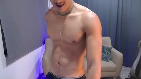 Liam Vokov online show from April 20, 3:42 am