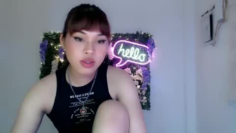 Snapshot of sky_fox_sweetxx chatting on January 23, 12:09 pm    online show from January 23, 12:09 pm