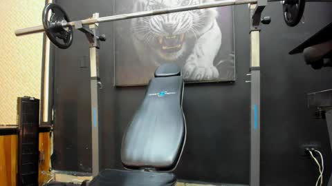 SKY online show from April 9, 6:19 am