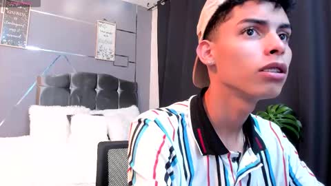 Daniel online show from November 20, 3:27 am