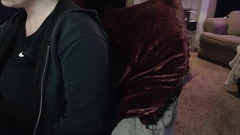 SKYLE   online show from April 23, 5:59 am