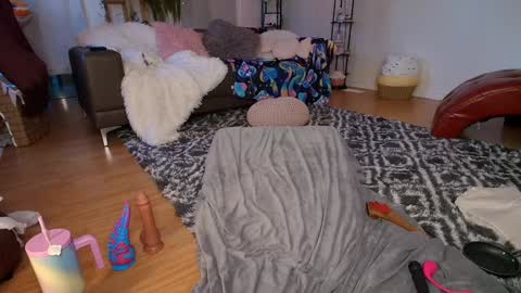 Skye Watson online show from January 6, 10:26 pm