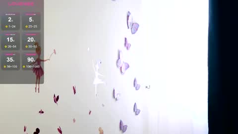 skyeyesluna online show from April 9, 6:19 am