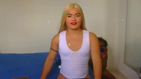 Snapshot of skylar_connor chatting on October 21, 6:44 pm Brithany online show from October 21, 6:44 pm