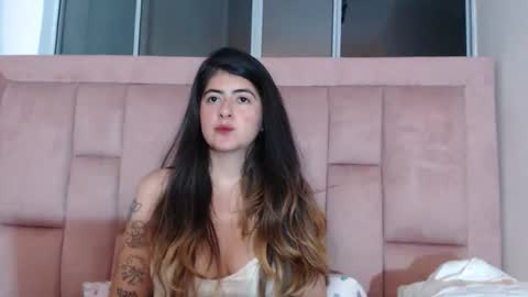 Skyler online show from May 22, 2:29 am