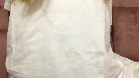 Skyler online show from November 6, 2:03 am