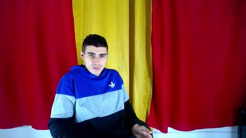 Skyler online show from January 7, 5:01 am