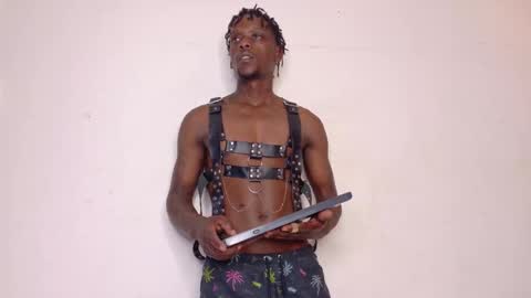 Snapshot of skylerbigxxx chatting on September 18, 5:33 am SKYLERBIGXXX online show from September 18, 5:33 am