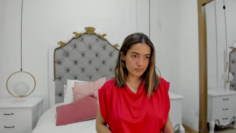 Skyler online show from April 8, 3:20 am