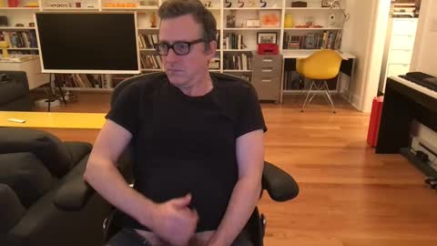 Skyline3371 online show from January 20, 7:25 am