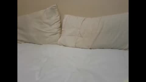 slav___eee5 online show from November 27, 12:18 am