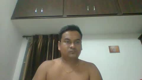 slaveqteguy online show from November 9, 5:59 pm