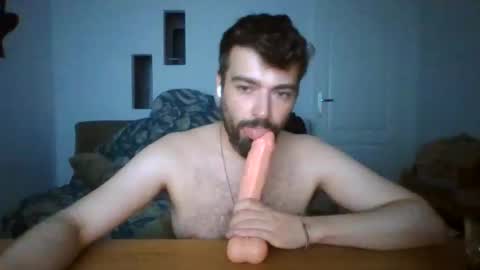 slavic_sword online show from May 23, 9:22 pm