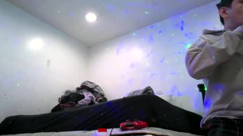 Sleazyycarlitx online show from November 25, 9:19 am