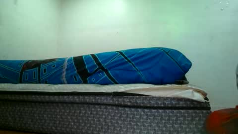 Sleazyycarlitx online show from January 11, 7:25 am