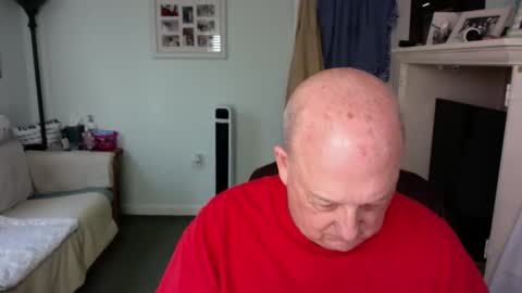 slick50000 online show from April 6, 6:42 pm