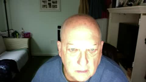 slick50000 online show from April 3, 11:28 am