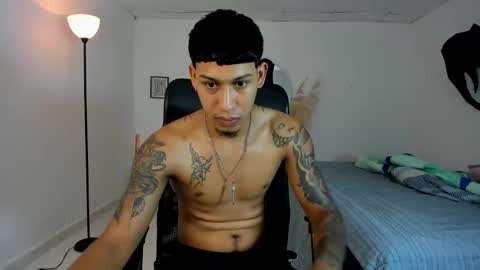 slim_master12 online show from March 12, 11:19 pm