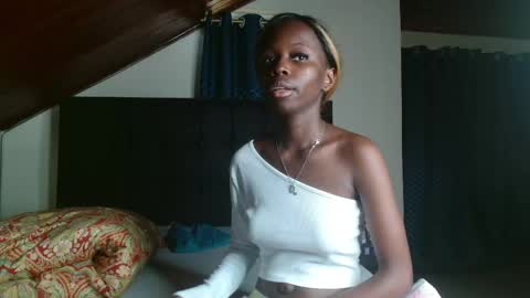 Loyce online show from March 11, 8:41 am