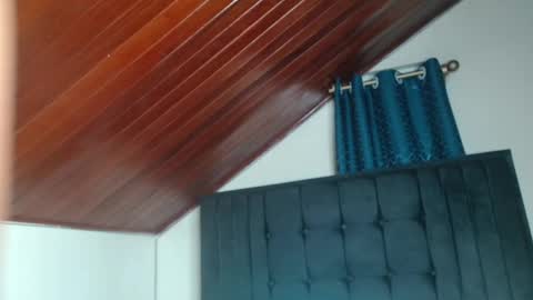 Loyce online show from March 8, 7:09 pm