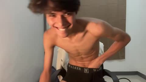 Snapshot of slim_sensation chatting on October 8, 2:23 pm slim_sensation online show from October 8, 2:23 pm