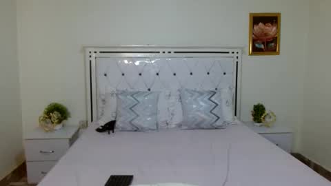 purity online show from October 24, 5:19 am