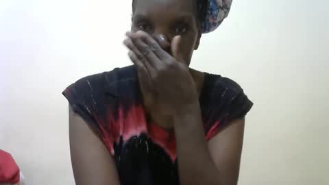Snapshot of slimmygal chatting on October 19, 3:49 pm slimmygal online show from October 19, 3:49 pm