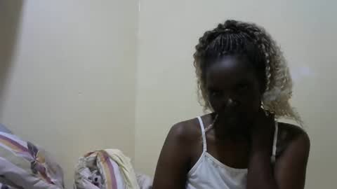 Snapshot of slimmygal chatting on October 7, 6:15 pm slimmygal online show from October 7, 6:15 pm