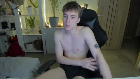 Mila online show from February 11, 3:51 pm