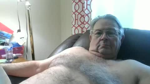 slippery_duck online show from February 25, 1:43 pm