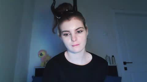 sloomonata online show from November 1, 4:11 am