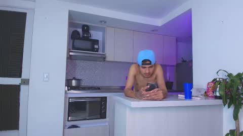 Shellsy  Jack AND THE GREAT Luis MODERATING  online show from November 30, 10:50 pm