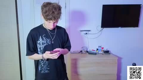 sluttsavage online show from March 25, 8:54 am