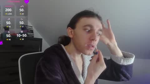 Natsu online show from February 16, 7:23 pm