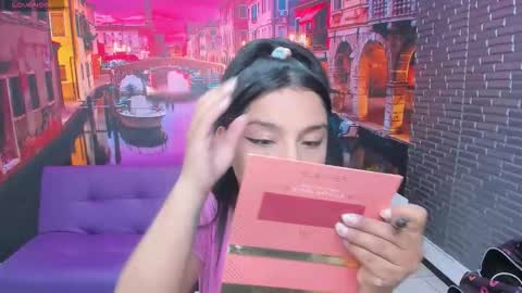 Mariana Torres online show from January 19, 1:54 pm