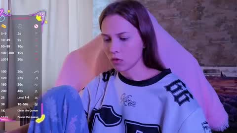 Emma online show from March 27, 9:21 am