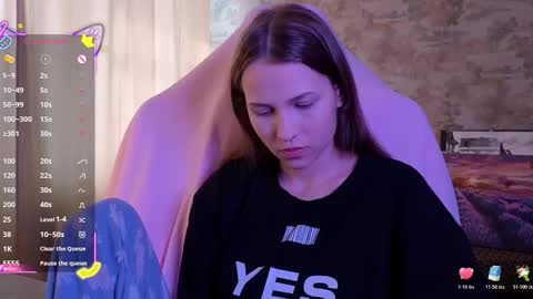 Emma online show from March 24, 1:28 pm