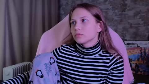 Emma online show from April 12, 12:58 am