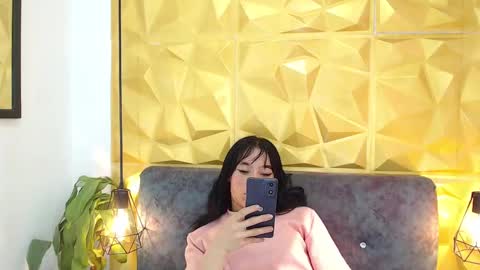 Small Hot19 online show from March 12, 7:36 pm