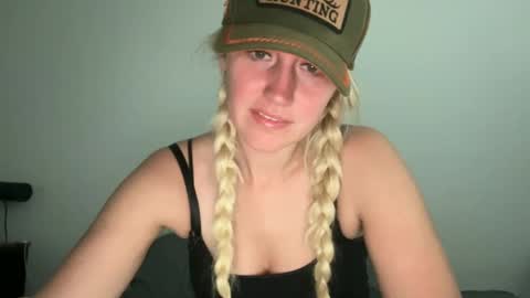 Snapshot of smexxii93 chatting on September 29, 3:33 pm smexxii93 online show from September 29, 3:33 pm