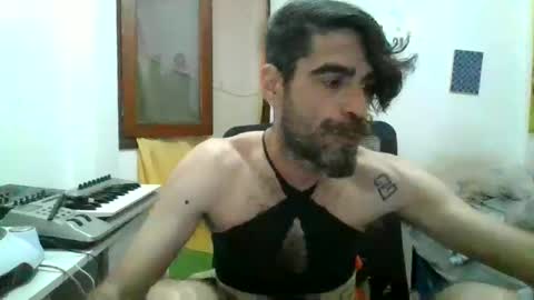 willy online show from April 26, 5:05 am