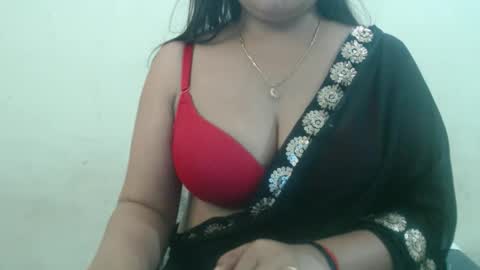 smiley online show from April 2, 4:47 pm