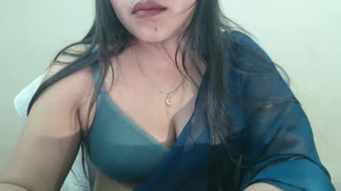 smiley online show from April 13, 1:04 pm