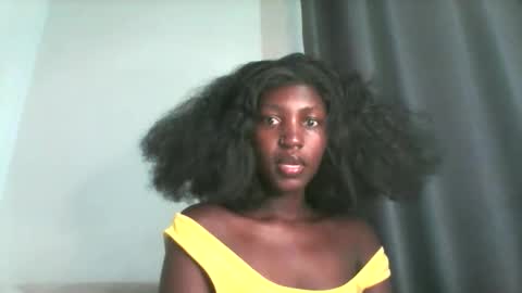 Snapshot of smileykesh chatting on September 16, 7:22 am smileykesh online show from September 16, 7:22 am