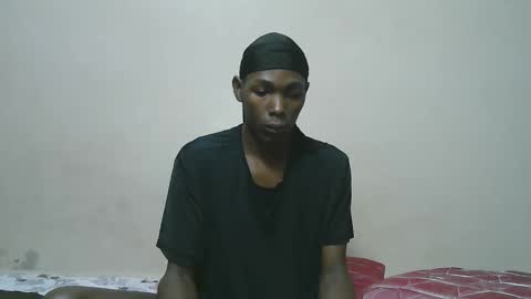 smilzzz online show from April 18, 6:15 am