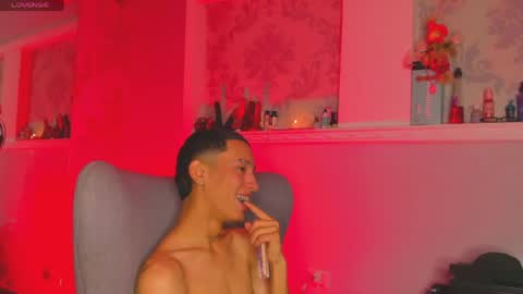 Mateo stiben online show from April 3, 11:00 pm