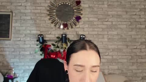 Snapshot of smoke_of_soul_ chatting on February 14, 7:02 pm Smoki online show from February 14, 7:02 pm