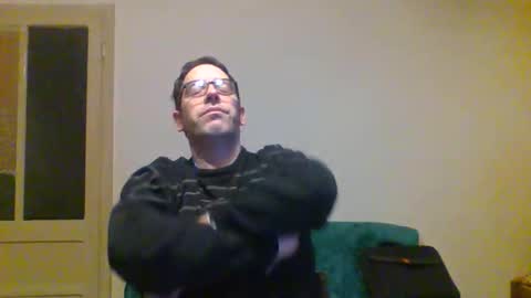 luca online show from October 31, 11:16 pm