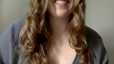 smokeshow3 online show from February 3, 4:41 pm