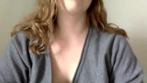 smokeshow3 online show from February 4, 7:11 pm